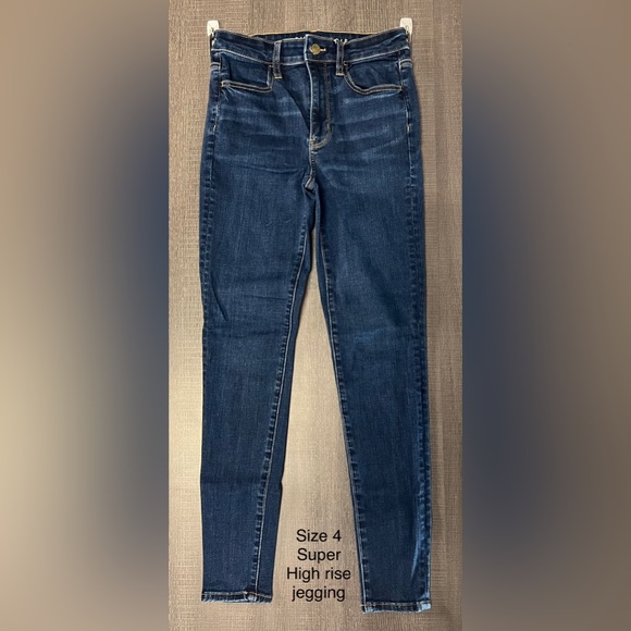 American Eagle size 4 Jegging - Picture 1 of 2